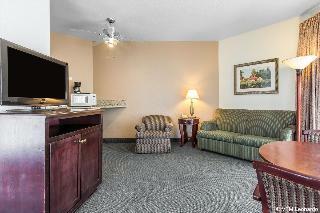 Hotel Quality Inn & Suites Oceanview