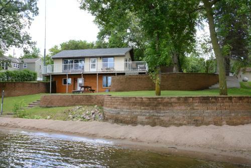 Hotel Riverside Resort