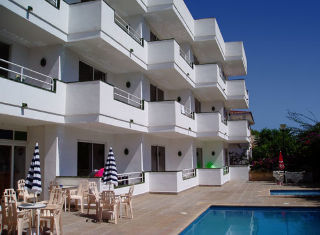 Hotel Jardin Del Oro