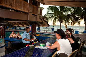 Hotel Bolongo Bay Beach Resort
