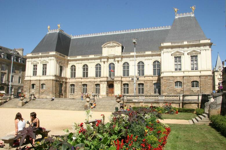 Hotel Ibis Rennes Centre Gare Sud