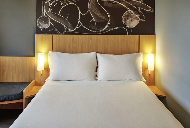Hotel Ibis Rennes Centre Gare Sud
