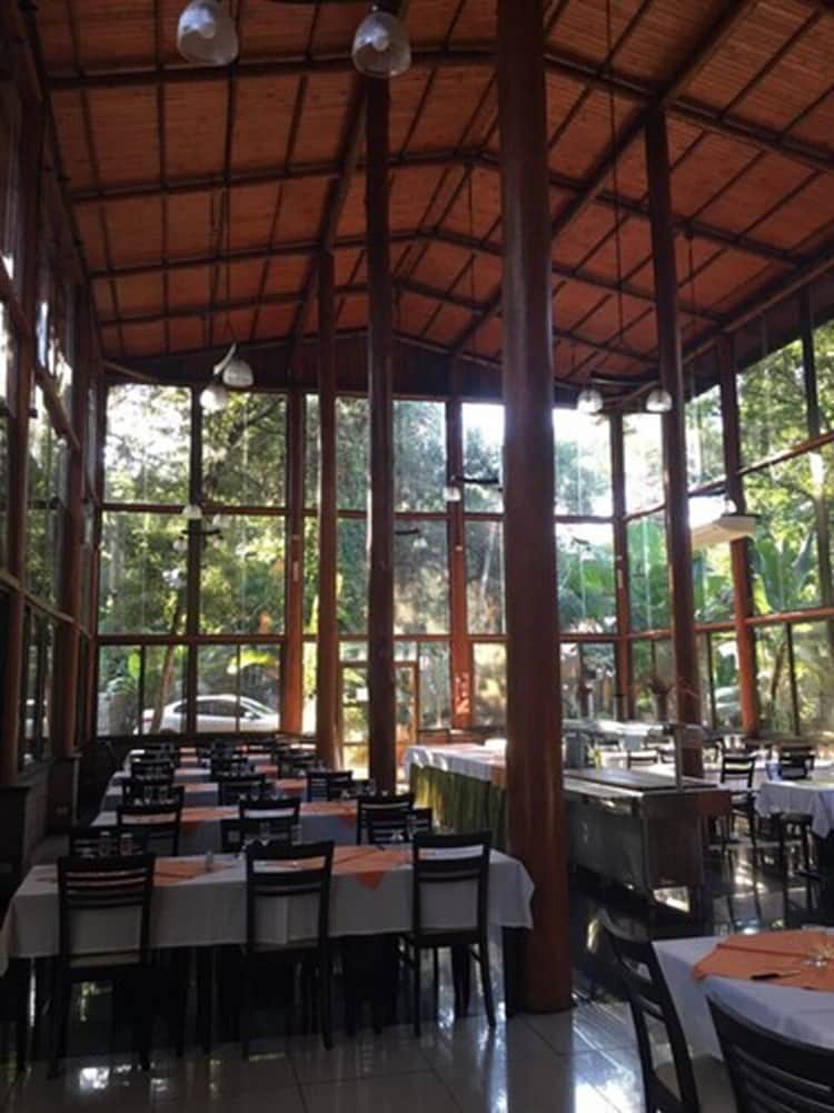 Hotel Don Horacio