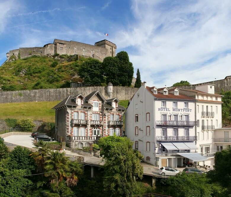 Hotel H�tel Montfort