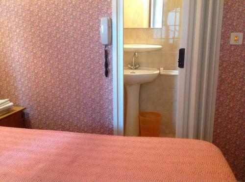 Hostal Maison Notre Dame De La Treille