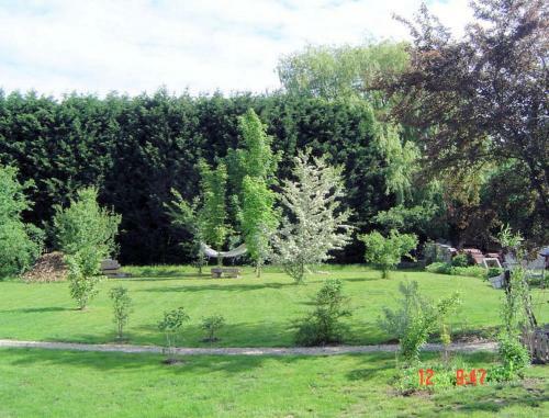 Bed & Breakfast Aux Plumes De Grigy