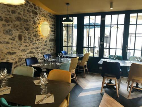 Hotel Les Chiens Du Guet
