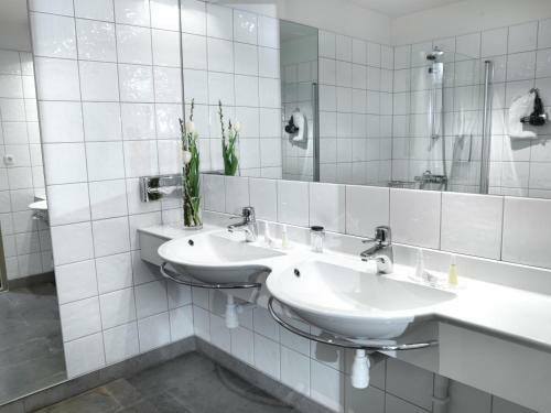 Maudes Hotel Solna