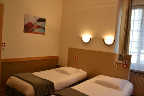 Hotel H�tel-restaurant La Porte Saint Pierre