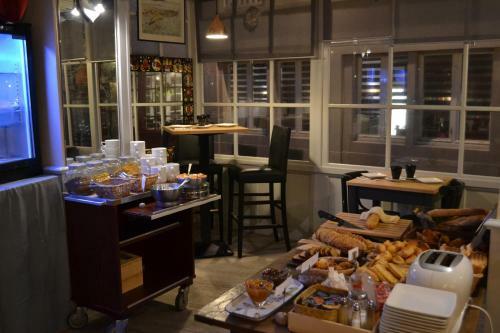 Hotel H�tel-restaurant La Porte Saint Pierre