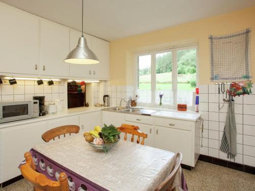 Holiday Home La Lezardiere Belvaux Rochefort