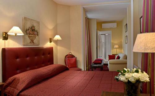 Churchill Hotel