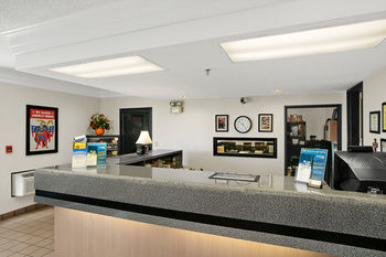 Motel Super 8 Metropolis