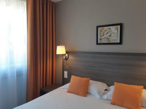Hotel Aerotel Versailles Saint Cyr - L'�tape Du Silence