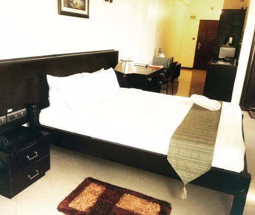 Hotel Sapphire