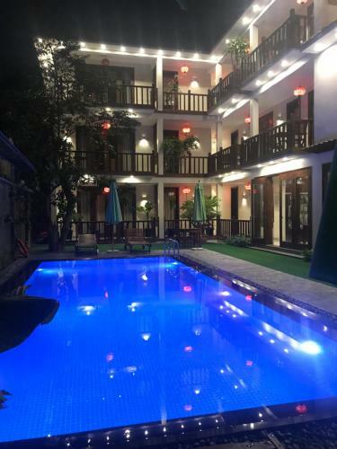 Village Moon Homestay