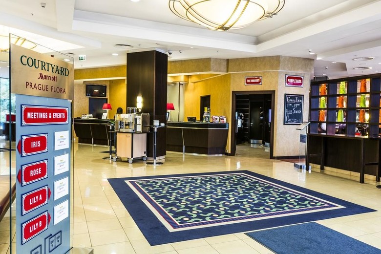 Hotel Courtyard By Marriott Prague City