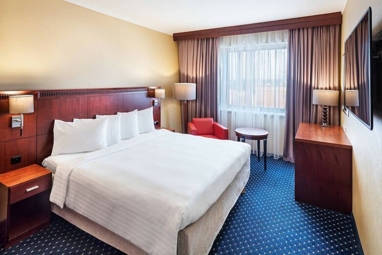 Hotel Courtyard By Marriott Prague City