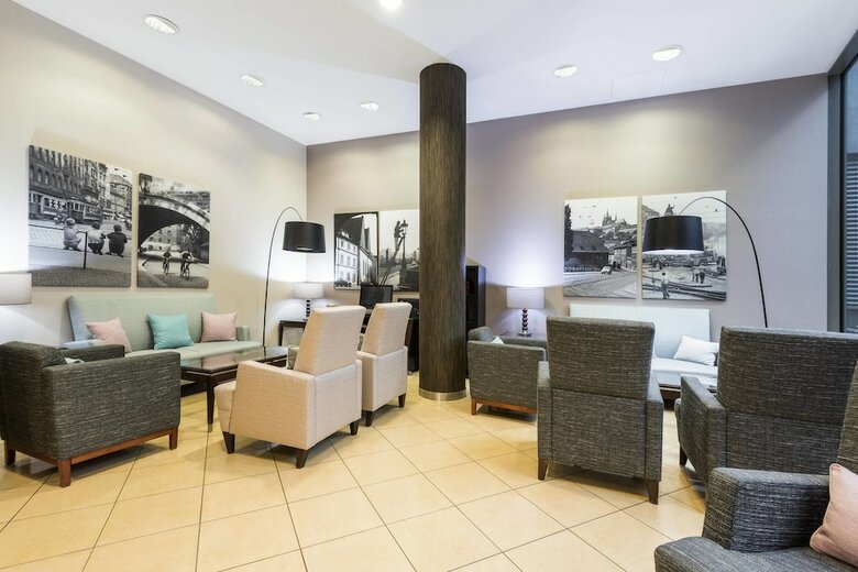 Hotel Courtyard By Marriott Prague City