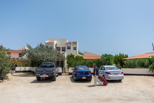 White Beach Apartments Noord/eagle Beach