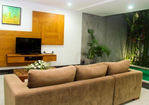 Hotel Delu Villas & Suite