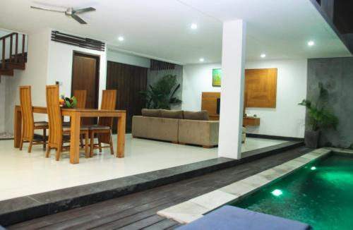 Hotel Delu Villas & Suite