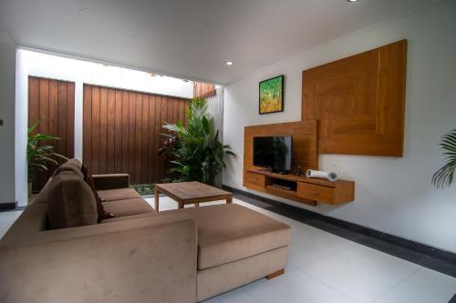 Hotel Delu Villas & Suite