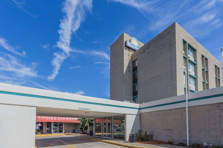 Danville Days Hotel & Conference Center