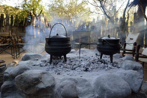 Quatermain's 1920's Safari Camp