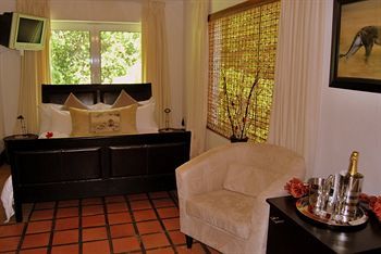 Hostal Orange-ville Guesthouse
