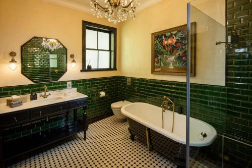 Hostal Molenvliet Wine & Guest Estate