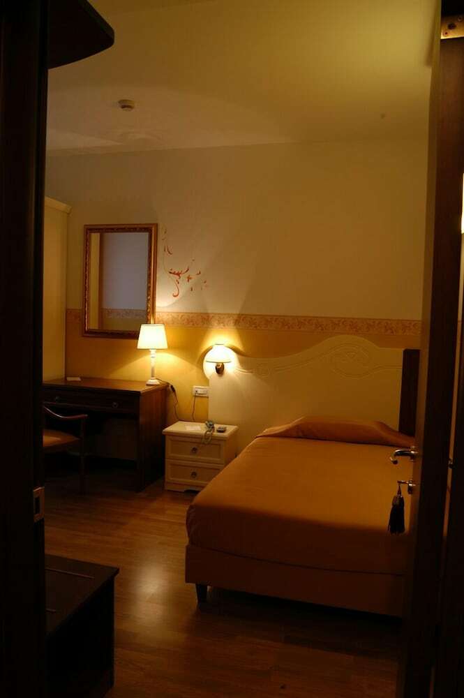 Hotel Albergo Ristorante Flora