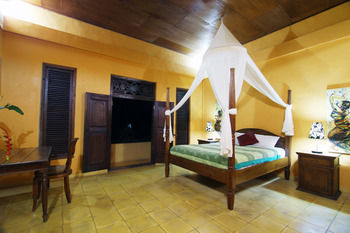 Hostal Gusde House & Villa