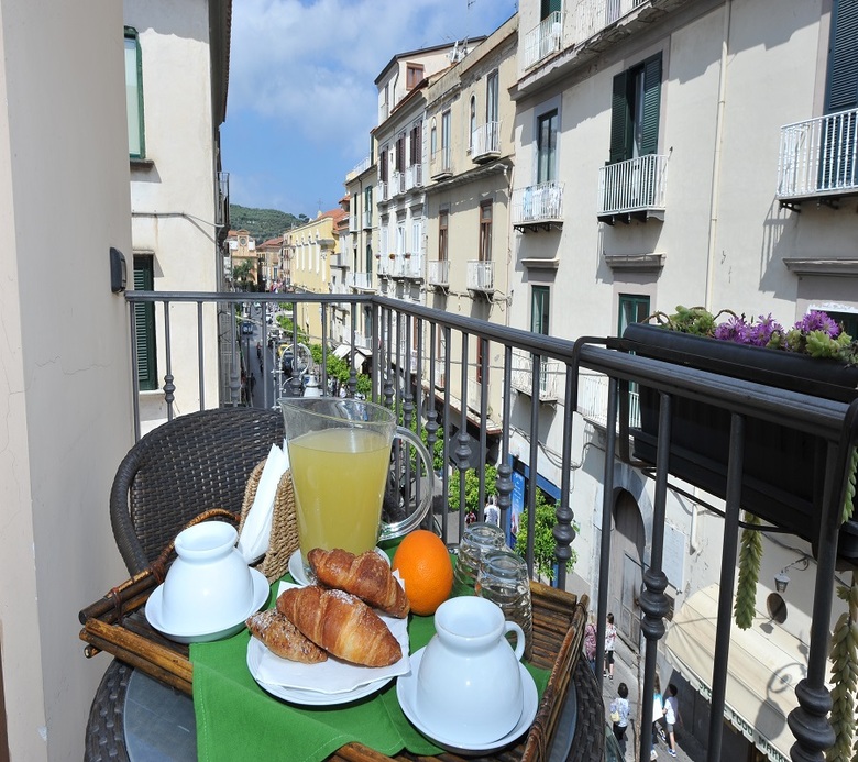 Hotel Sorrento City