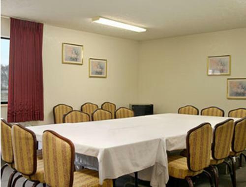 Motel Super 8 Morristown Tennessee