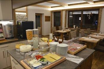 Hostal Pension Senner