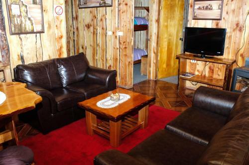 Hostal Caba�as Pehuen Neltume
