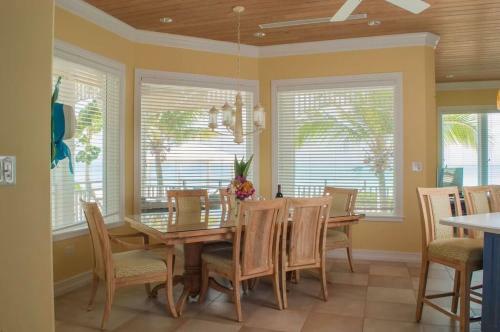 Hotel Cape Santa Maria Beach Resort & Villas