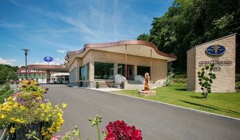 Quellenhotel Heiltherme Bad Waltersdorf