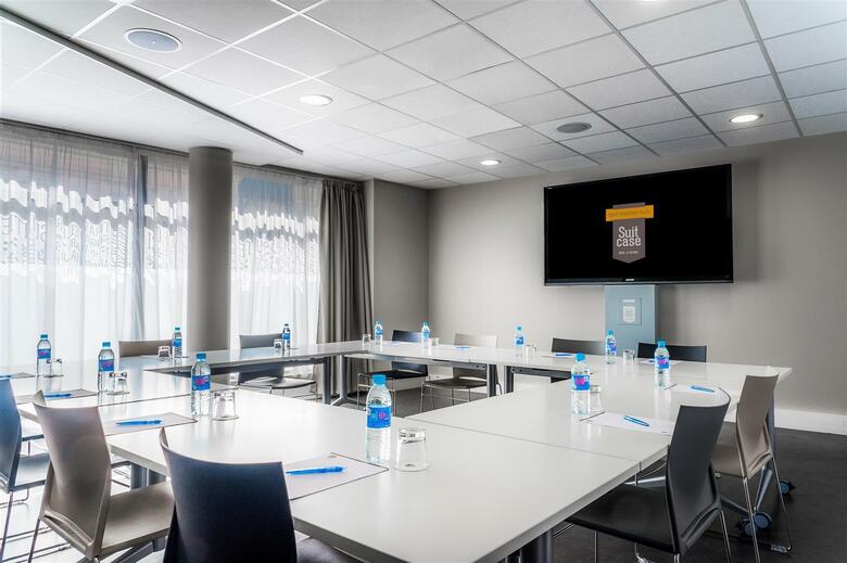Hotel Best Western Plus Suitcase Paris La D�fense