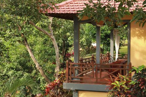 Hotel Puri Mangga Sea View Resort And Spa