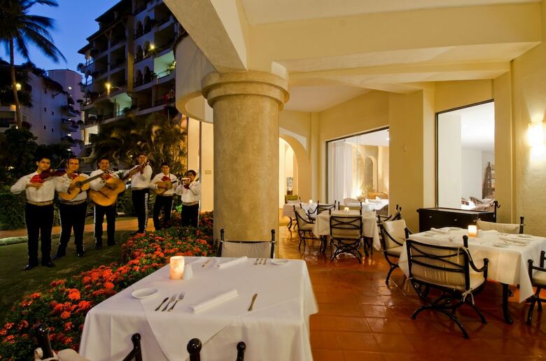 Hotel Velas Vallarta Suite Resort