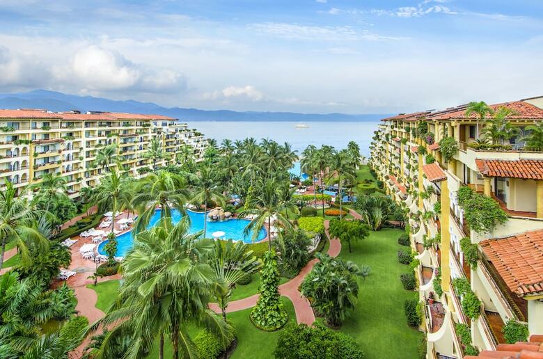 Hotel Velas Vallarta Suite Resort