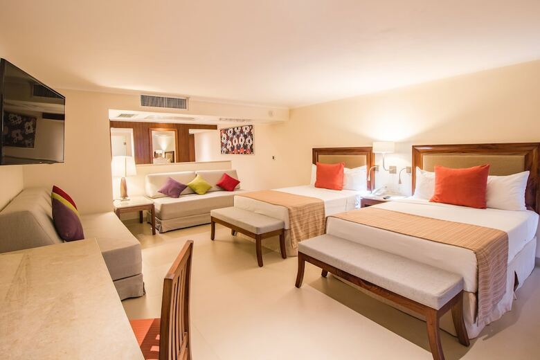 Hotel Grand Park Royal Puerto Vallarta