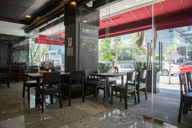 Laila Hotel Cdmx Reforma