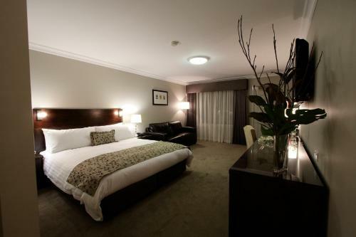 Aparthotel Carlyle Suites & Apartments