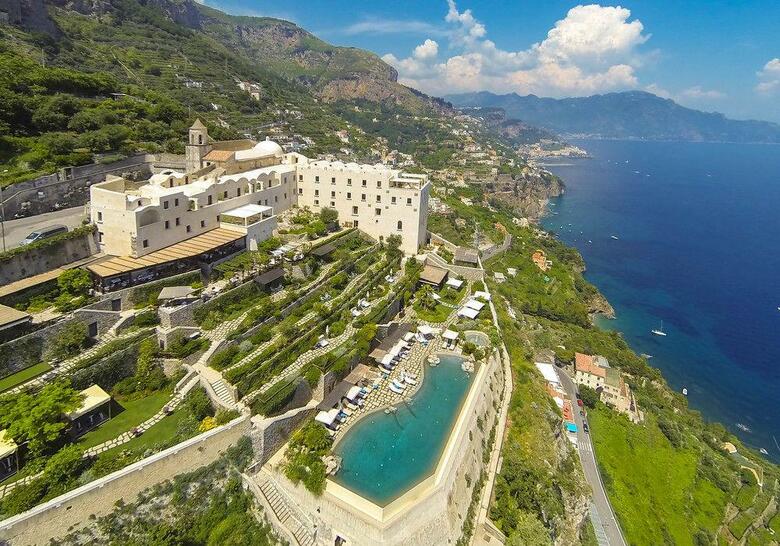 Monastero Santa Rosa Hotel & Spa