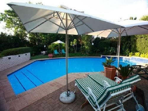 Hotel Hazelwood House