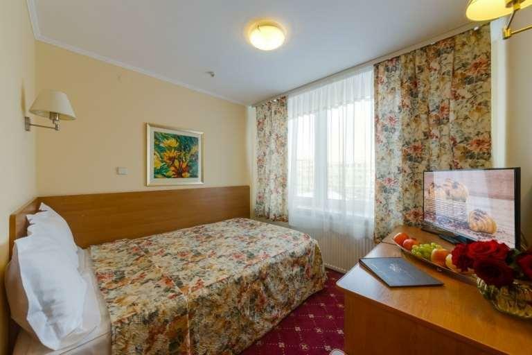 Hotel Nadia