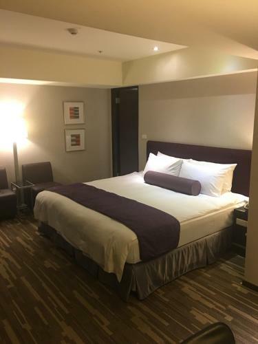 K Hotel - Yunghe